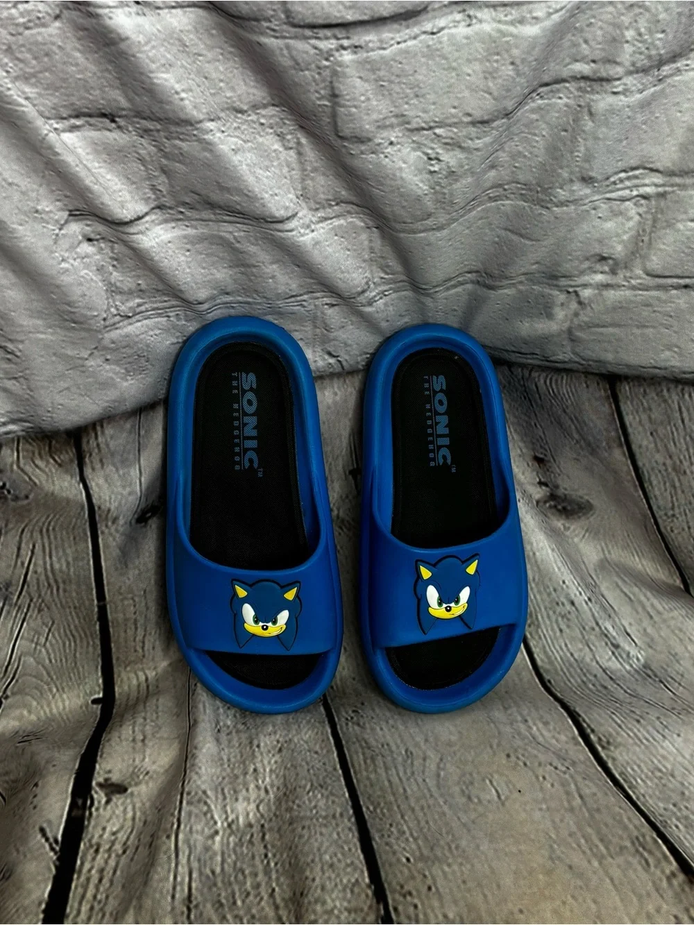 5/$20 Sonic The Hedgehog Slides Sega Blue Ground Up Sandal Youth Boys Size 2-3
